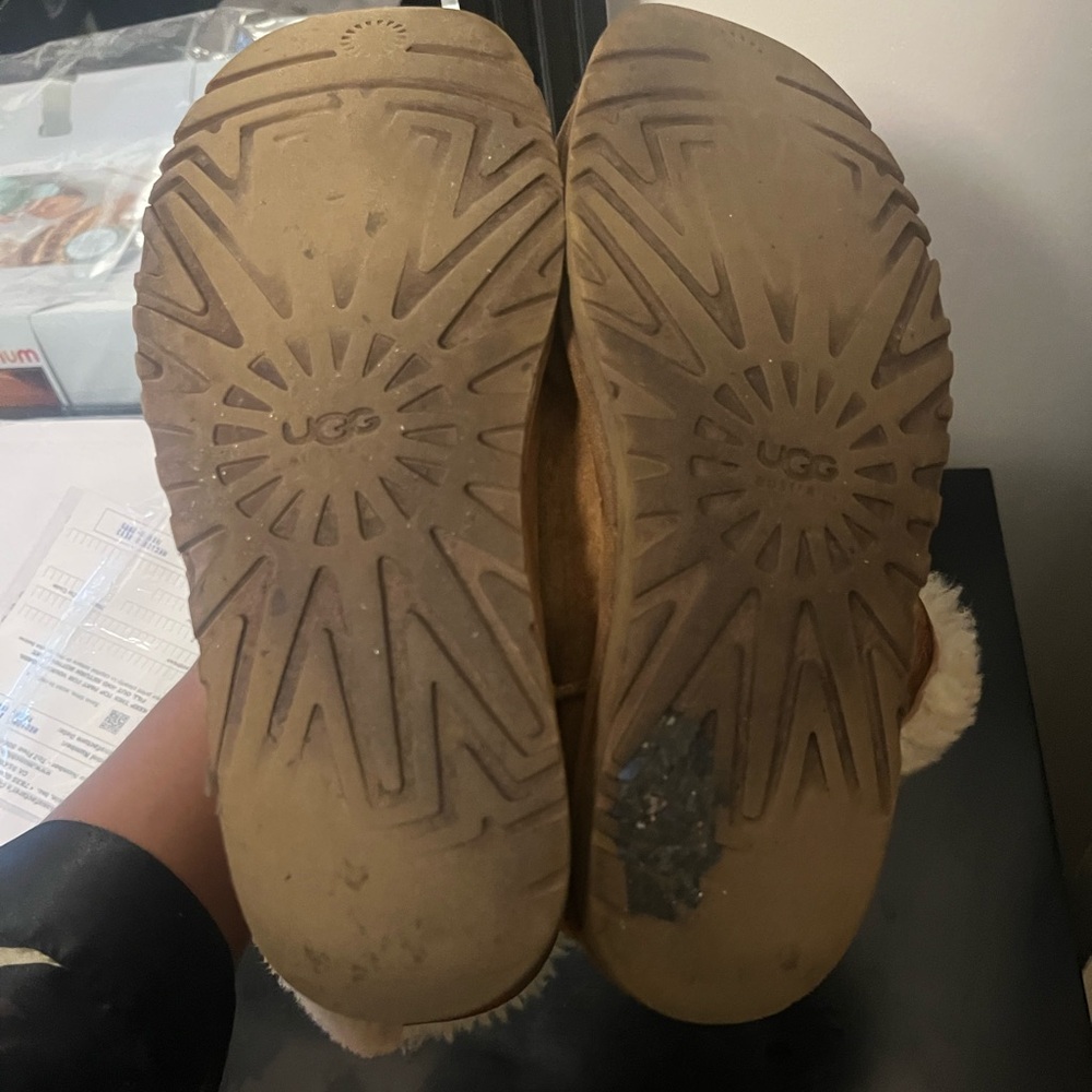 UGG Chestnut Shearling Boots with Button Detail - Picture 5 of 6